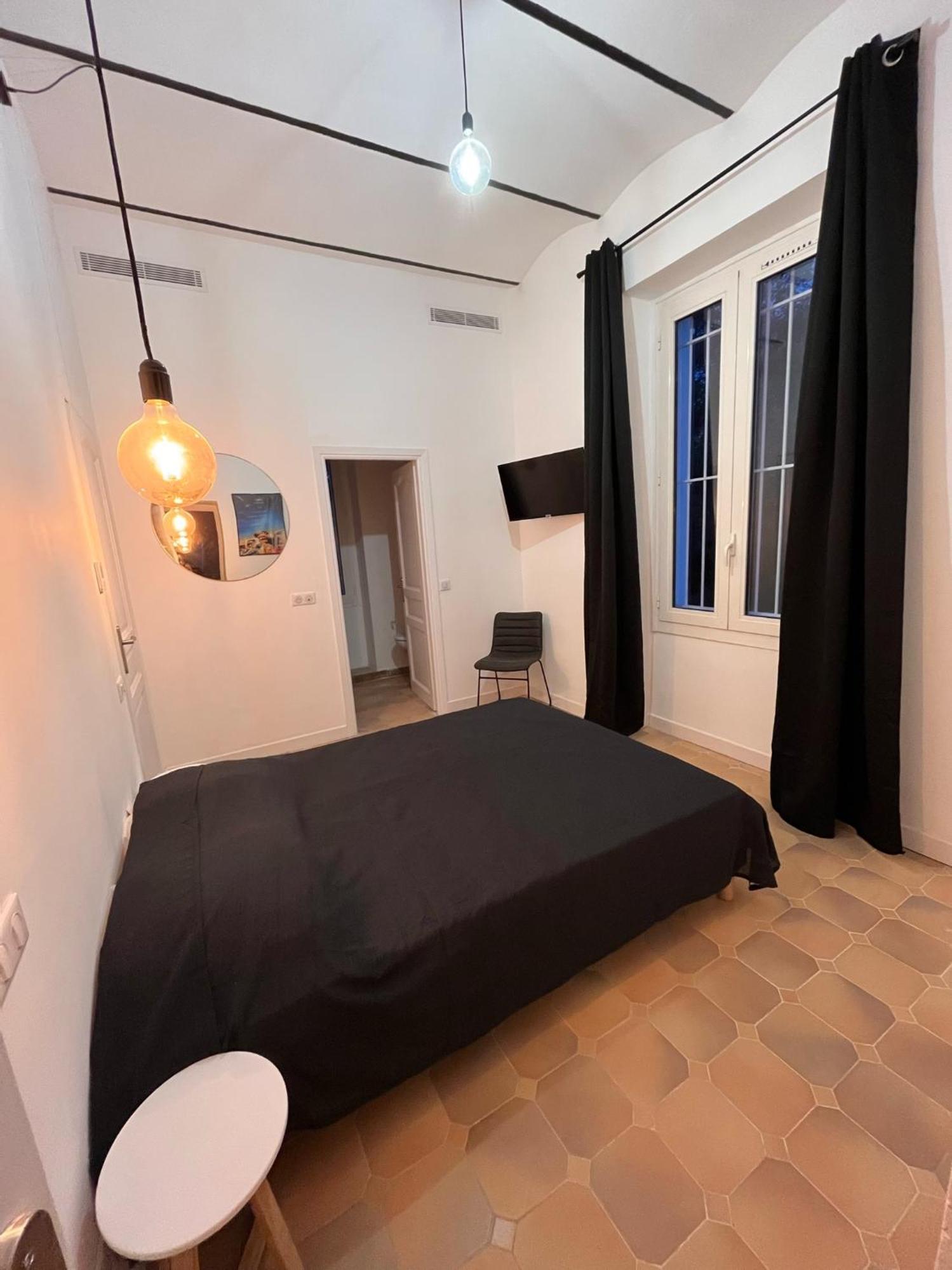Villa Les Roches Mandelieu Eksteriør bilde